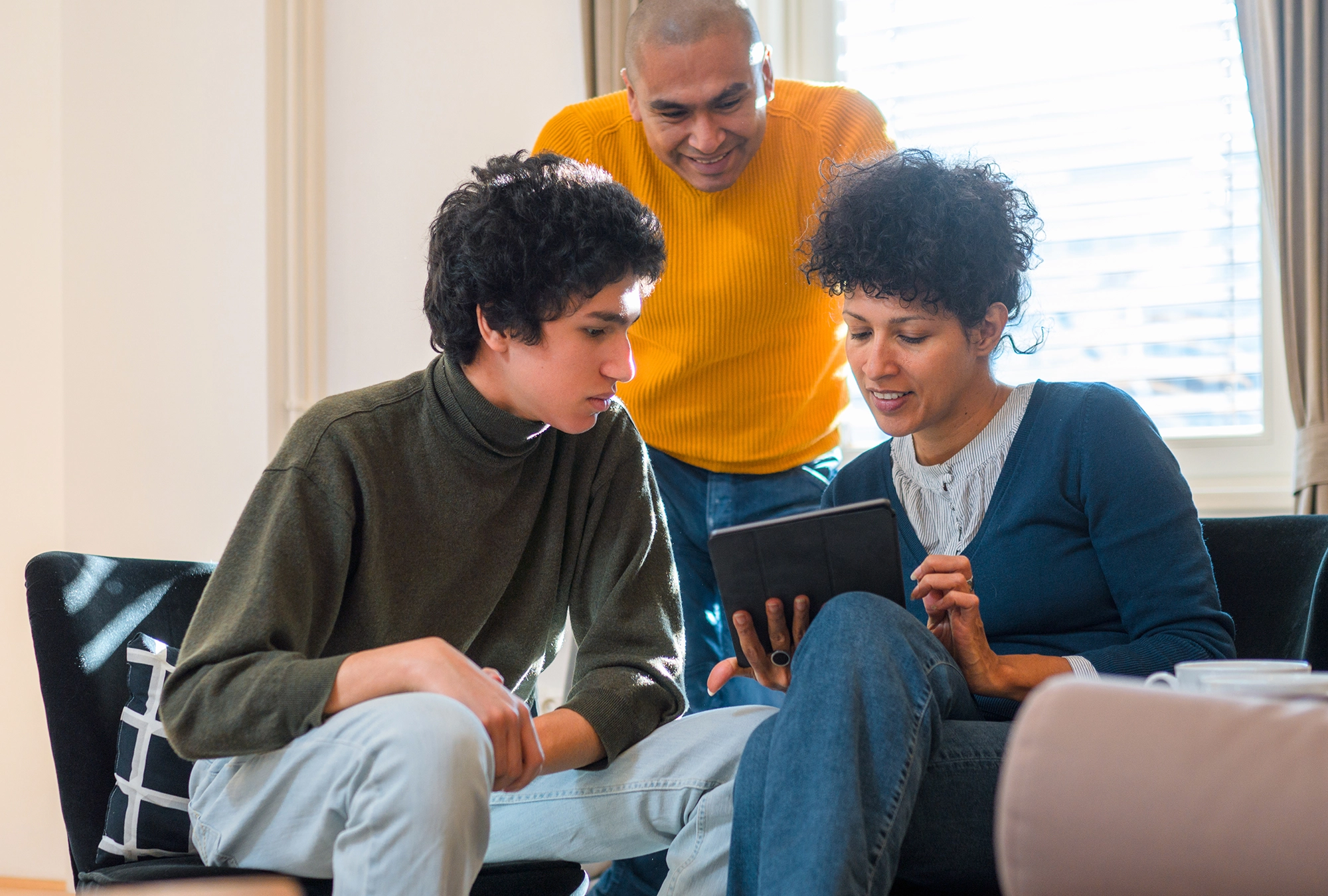 Parent Helping Teen Build a Strong Credit History